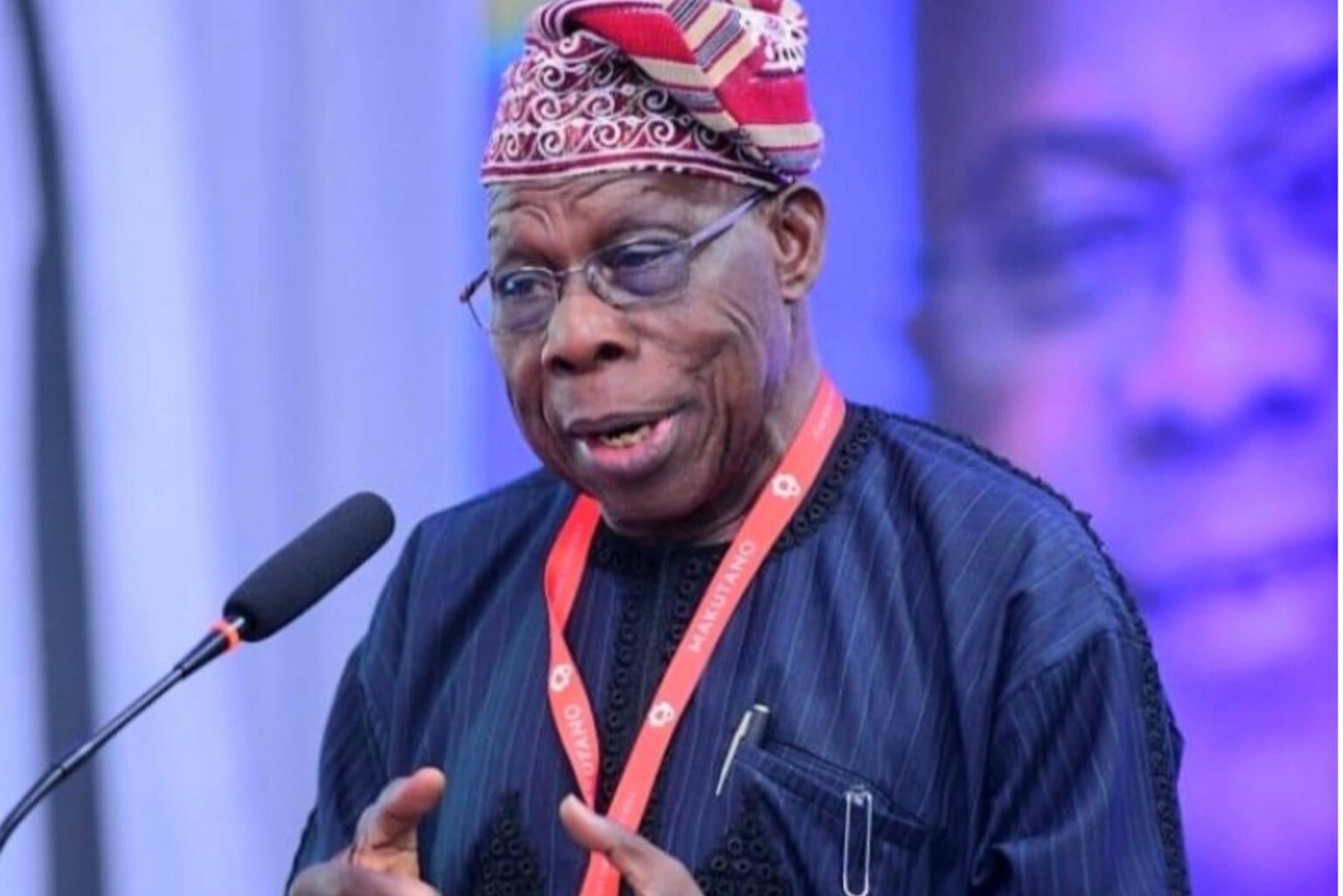 "Nigerians Marvel at 89-Year-Old Obasanjo's Energetic Leap Off Stage, Cite Tinubu as Possible Inspiration"