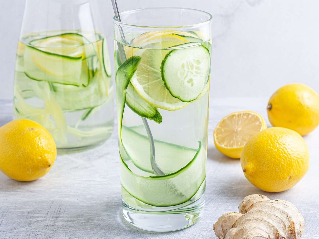 The Disadvantages of Taking Lemon Water Daily