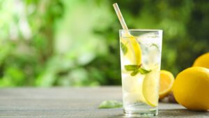 Lemon Water and Its Benefits