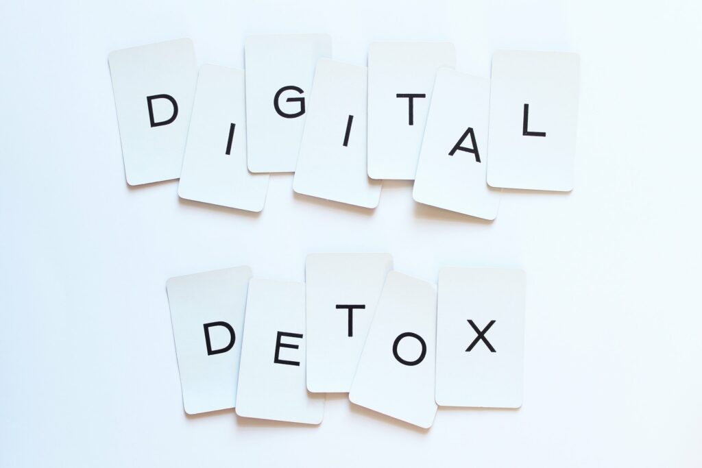 The Path to a Fulfilling Life Through Digital Detox