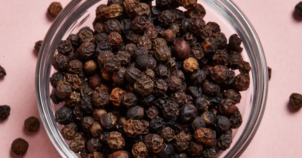 Health benefit of black pepper