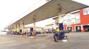 “Fuel Supply Disruptions Lead to Station Closures in Lagos and Ogun”