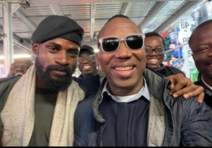 Omoyele Sowore Supports Tunde Onakoya in Record-Breaking Chess Marathon at Times Square