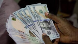 Nigerian Naira's Official Exchange Rate Faces Decline Amid Falling Reserves