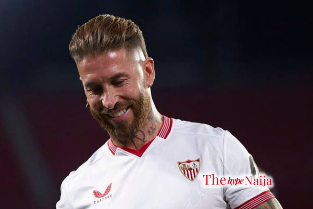 “Sergio Ramos Faces Transfer Dilemma: Messi or Ronaldo Reunion on the Horizon?”