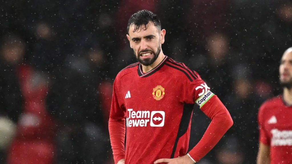 Bruno Fernandes Misses Man United Clash with Crystal Palace Due to Injury