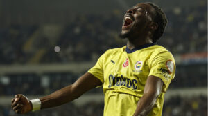 Staying on the Bosphorus? Osayi-Samuel's Contract Talks with Fenerbahce Heat Up