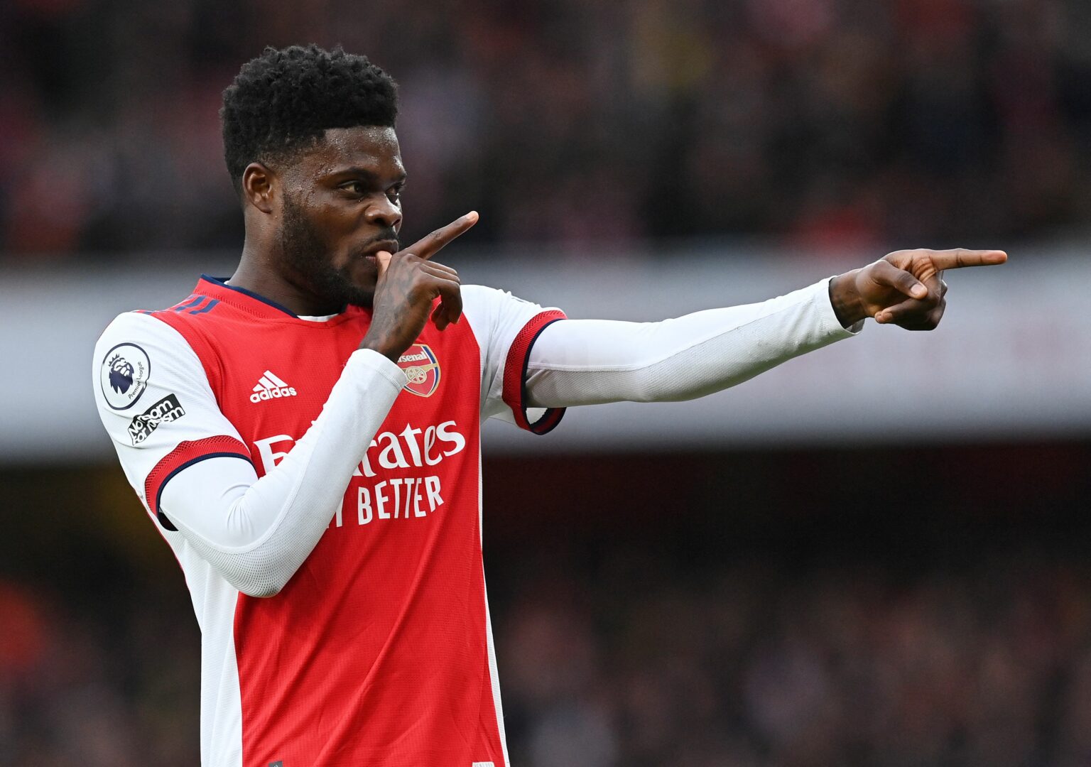 Arsenal Gamble on £30m Partey Sale Amidst Uncertain Future