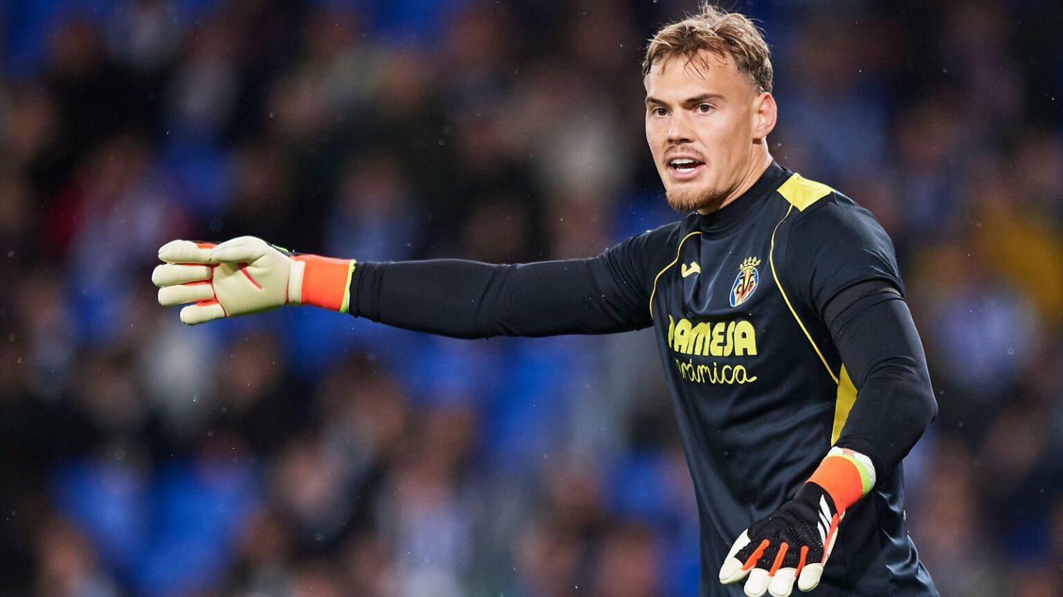 Chelsea Bolster Goalkeeping Ranks with Filip Jorgensen Signing