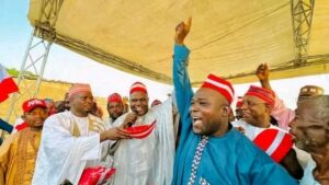 1,331 APC members in Kano's Dawakin Tofa LGA defect to NNPP, citing disillusionment with Ganduje's leadership.