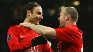 Berbatov Sends Epic Message to Rooney After Man Utd Reunion