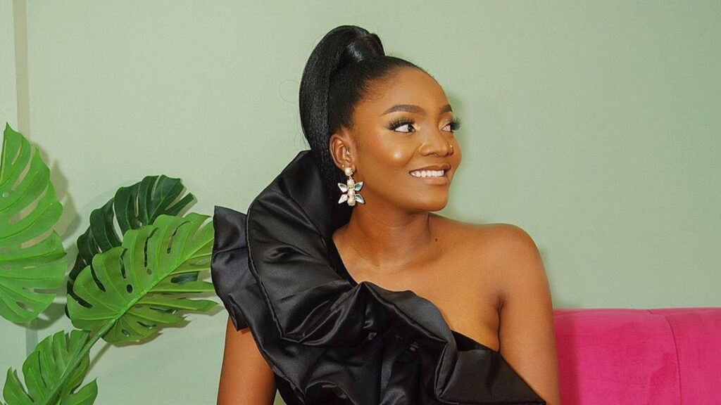 Singer Simi's Moi-Moi Cooking Video Sparks Culinary Debate Among Fans